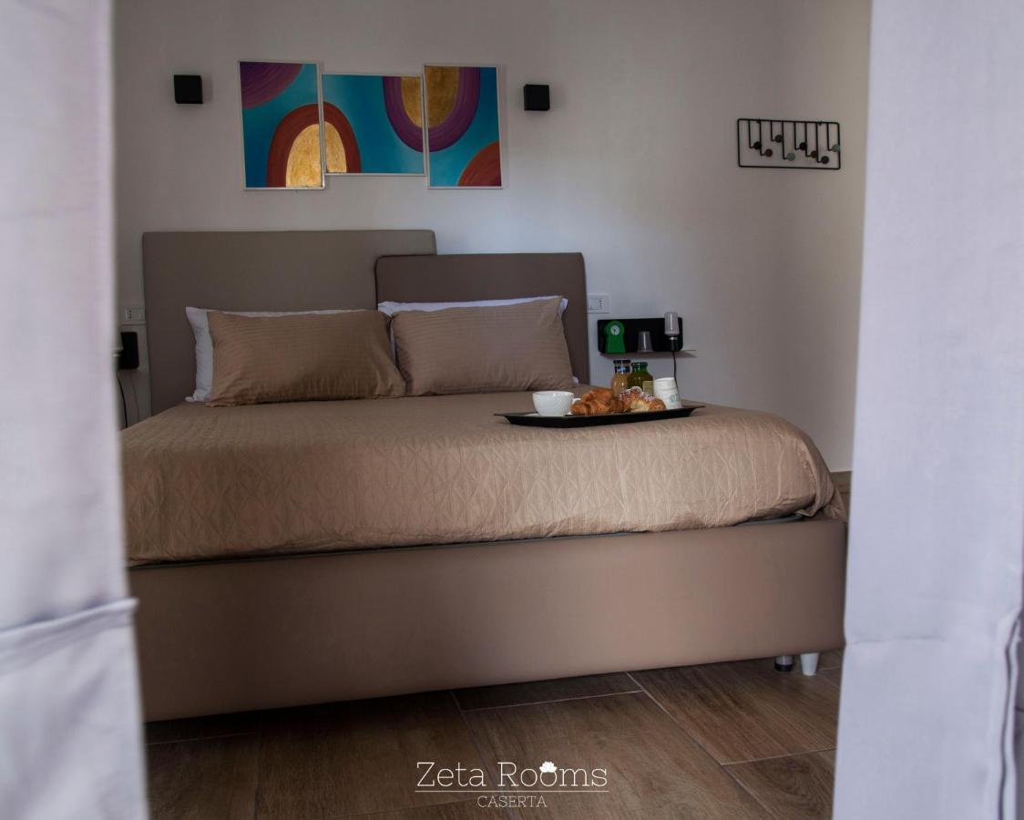 Zeta Rooms Caserte Extérieur photo